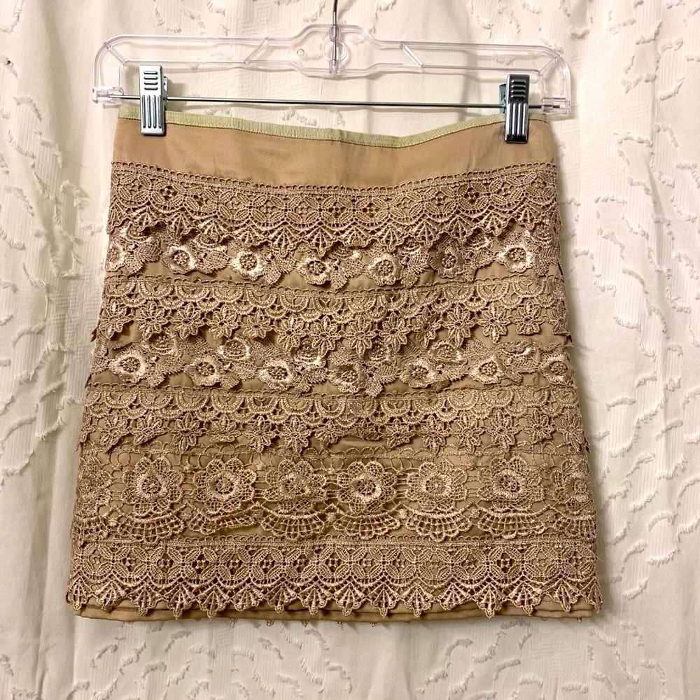 tini lili skirt size L